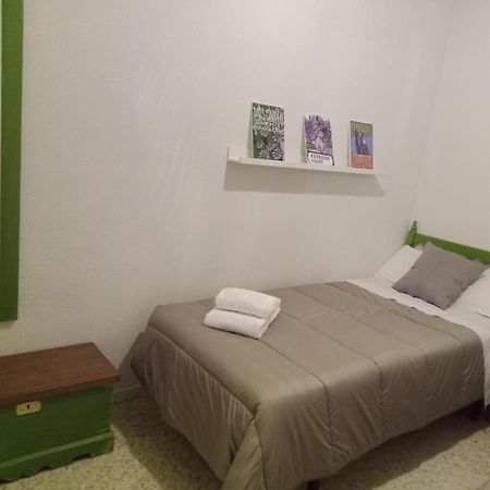 Playa De Madrid Apartment San Martin de Valdeiglesias Bagian luar foto