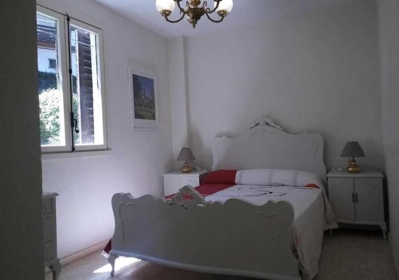 Playa De Madrid Apartment San Martin de Valdeiglesias Bagian luar foto